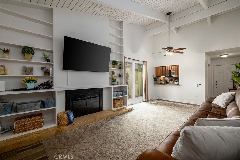 Property Photo: 3274 Loma Riviera Drive CA 92110