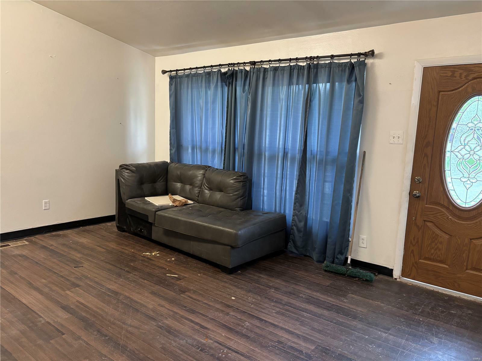 Property Photo: 1700 Kay Drive MO 63031