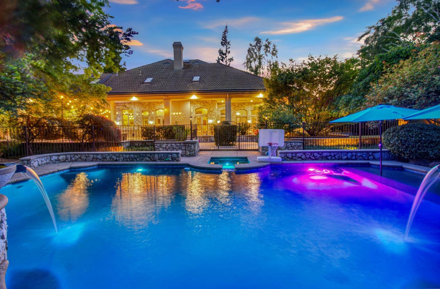 Property Photo: 5011 Jardin Lane CA 95608