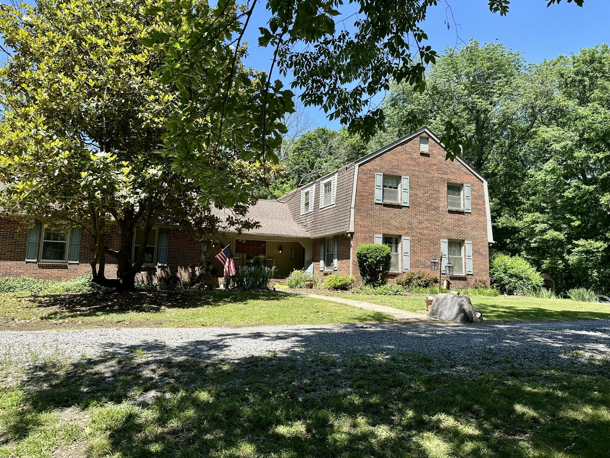 Property Photo: 2311 Center Point Rd TN 37075