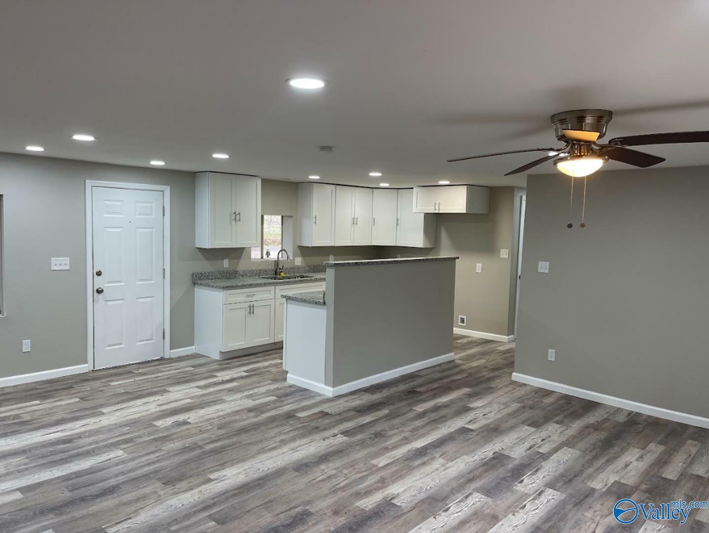 Property Photo:  13584 Garden Way  AL 35611 