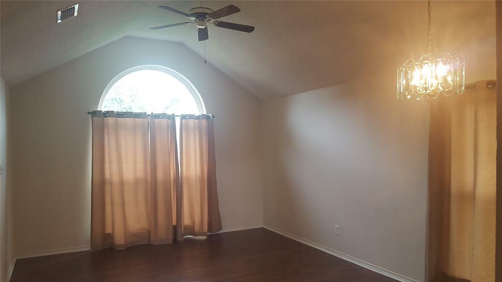 Property Photo: 2124 Stoneridge Drive TX 76248