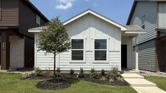 Property Photo: 3005 Pecan Farm Lane TX 76140