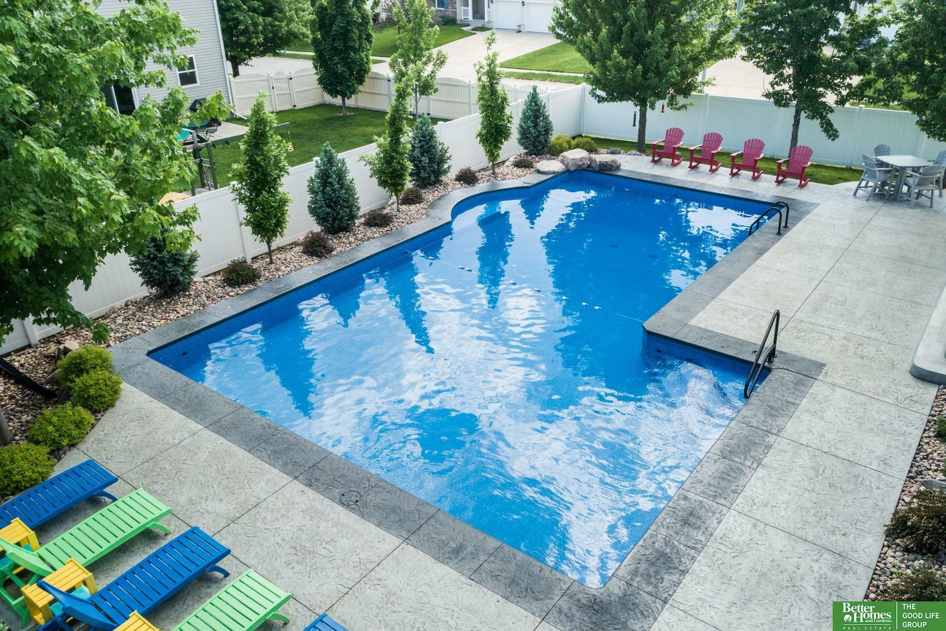 Property Photo: 1811 White Pine Drive NE 68046
