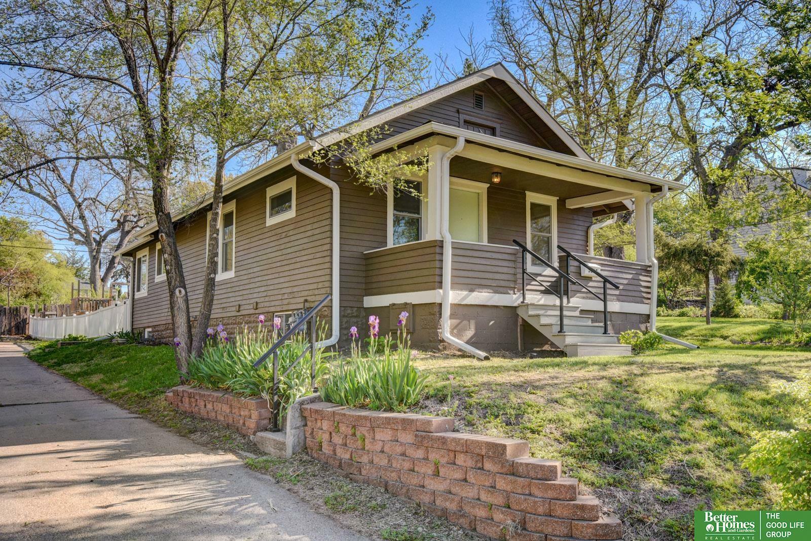 Property Photo: 5634 Blondo Street NE 68104