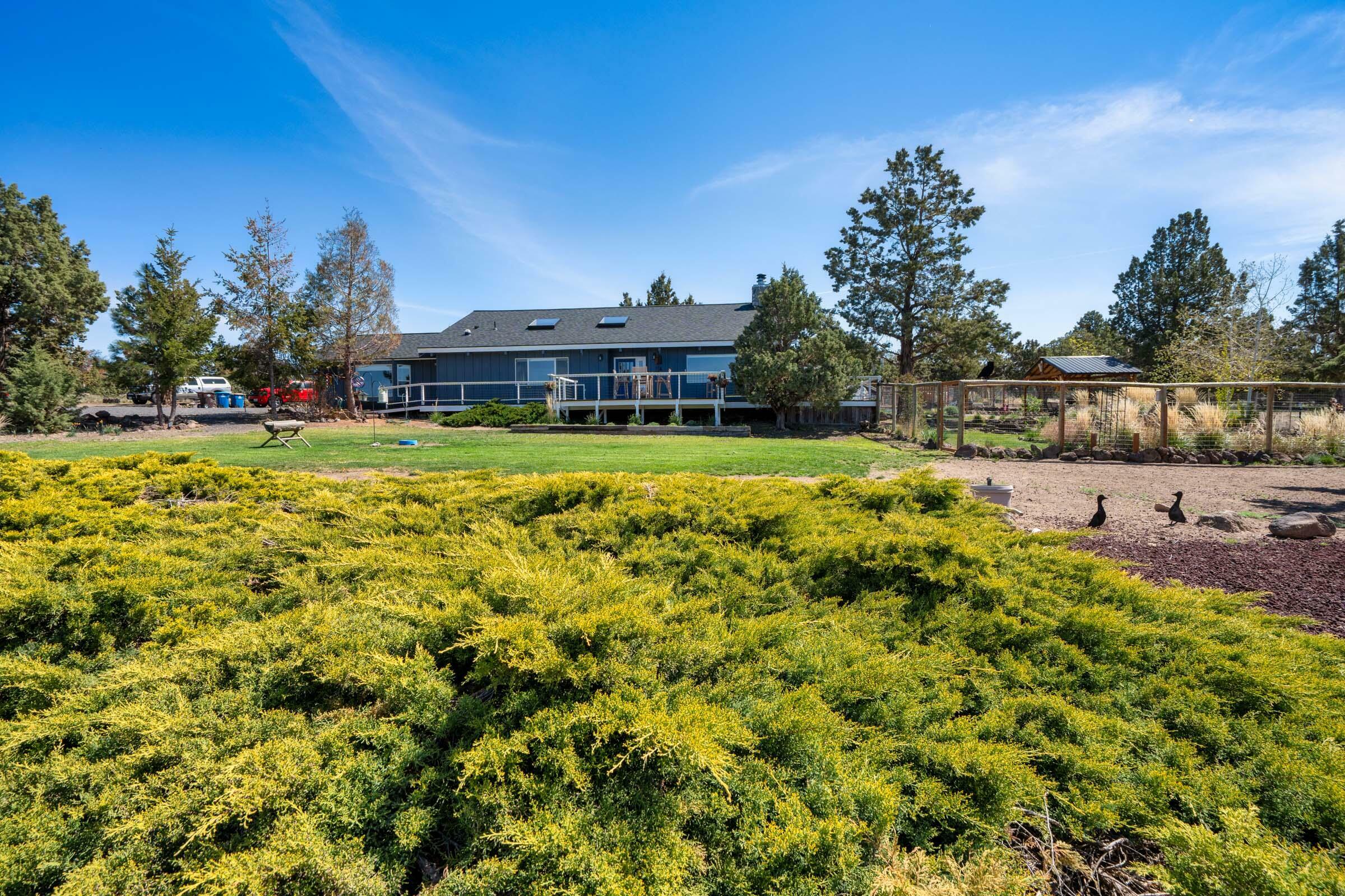 Property Photo: 3184 SW 43rd Street OR 97756