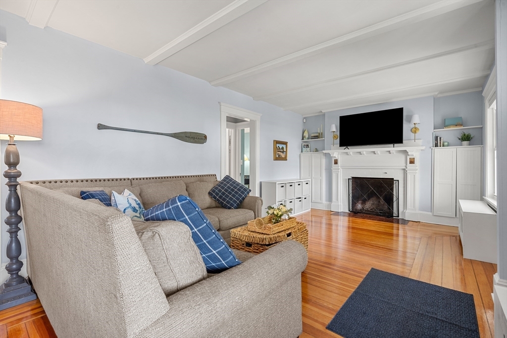 Property Photo:  41 West Street  MA 01945 
