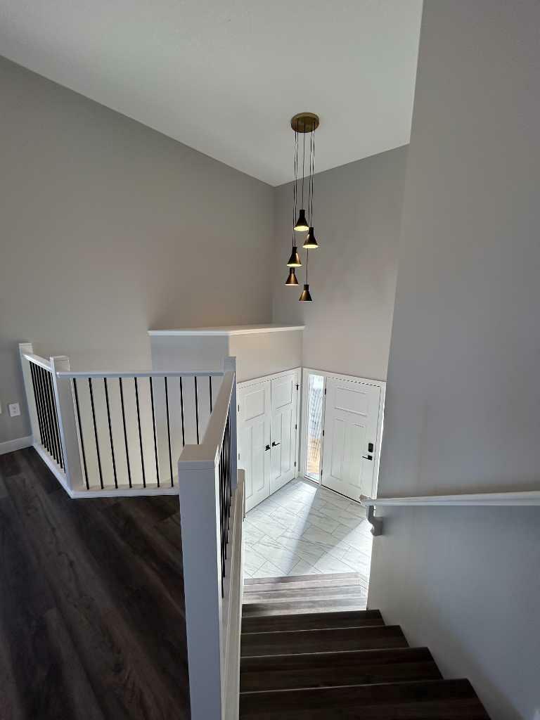 Property Photo: 10625 113 Street AB T8V 1L1