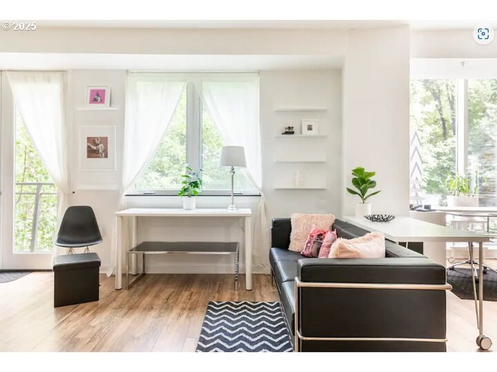 Property Photo:  327 NW Park Ave #3A  OR 97209 
