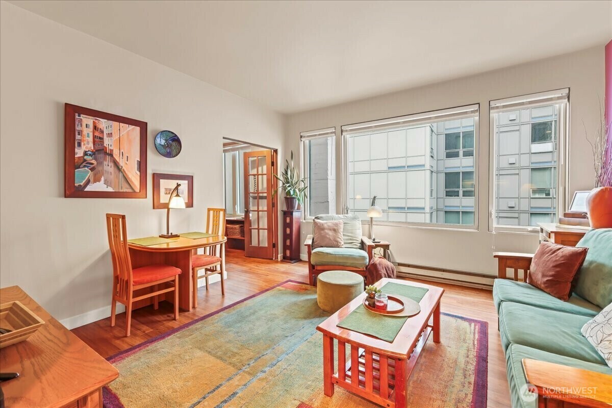 Property Photo: 2700 4th Avenue 403 WA 98121