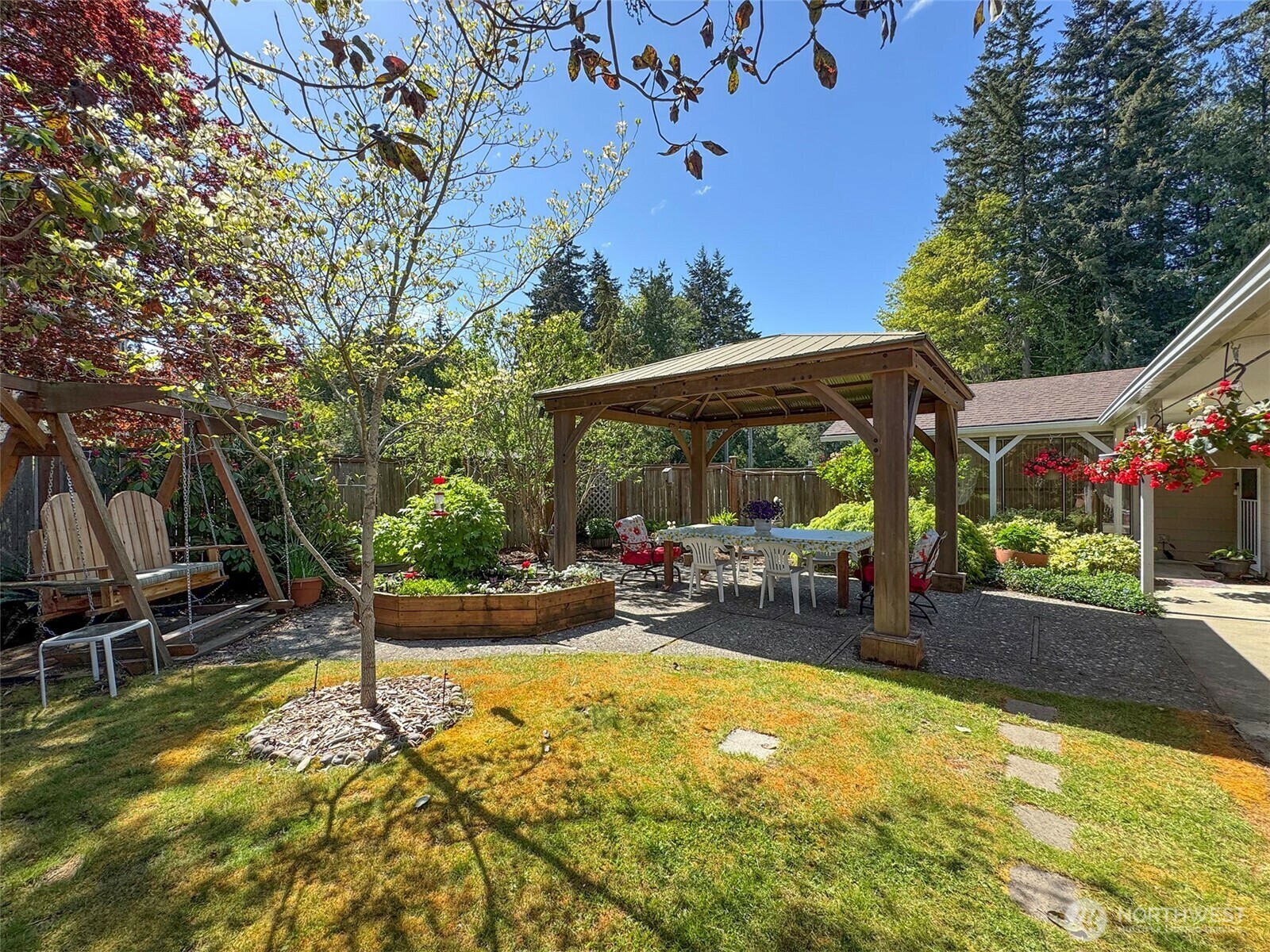 Property Photo: 525 W 16th Street WA 98363