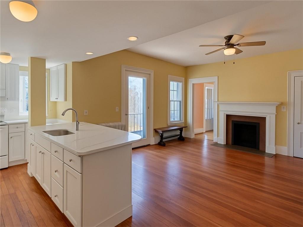 Property Photo:  30 Kay Street 4  RI 02840 