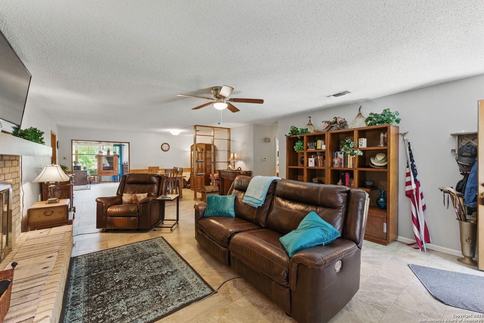 Property Photo: 155 Valley View TX 78028