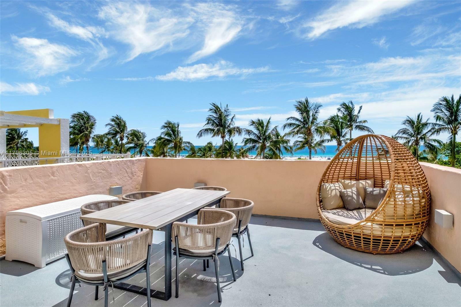 Property Photo: 834 Ocean Dr 402 FL 33139