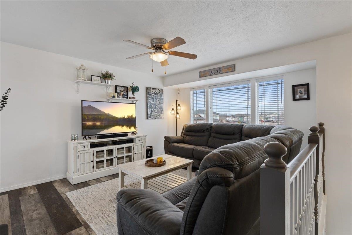 Property Photo: 10429 W 10th Ave WA 99224