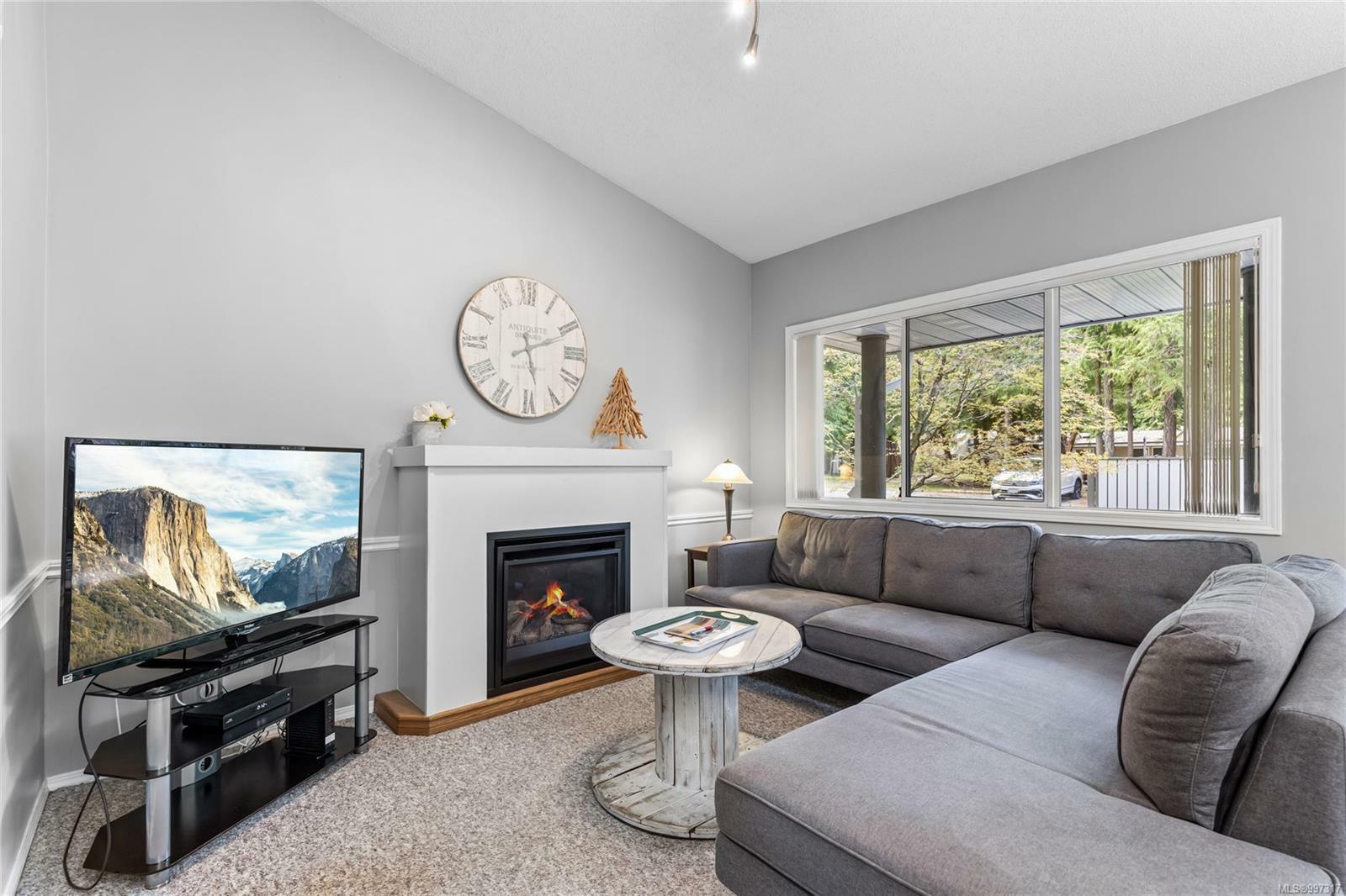 Property Photo: 1135 Resort Dr 29 BC V9P 2T6