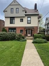 Property Photo: 5917 Walnut St 7 PA 15232