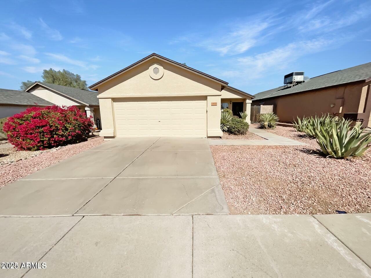2906 W Irma Lane  Phoenix AZ 85027 photo