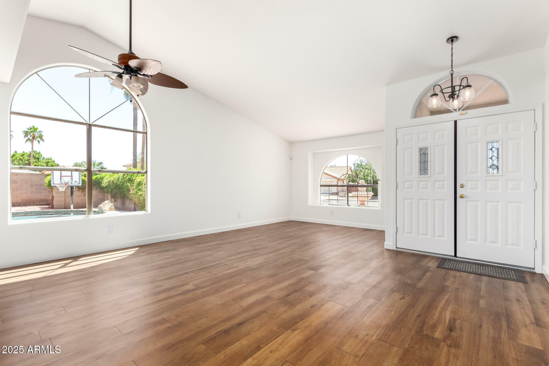 Property Photo: 5216 W Oraibi Drive AZ 85308