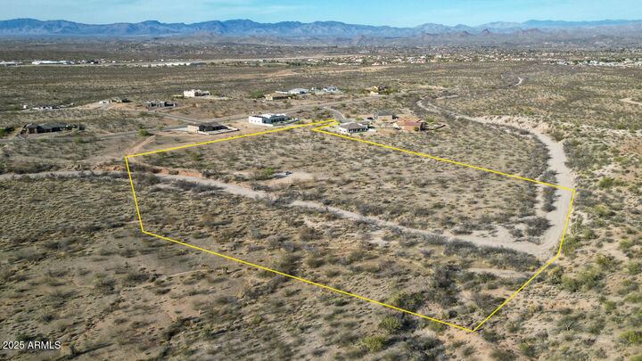 Property Photo:  1060 Buckboard Trail 37  AZ 85390