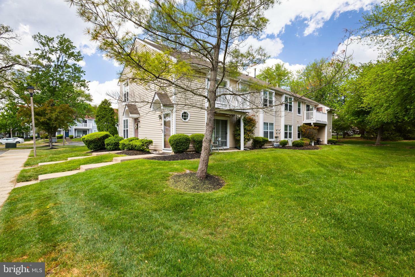 Property Photo: 706 Sedgewick Court NJ 08080