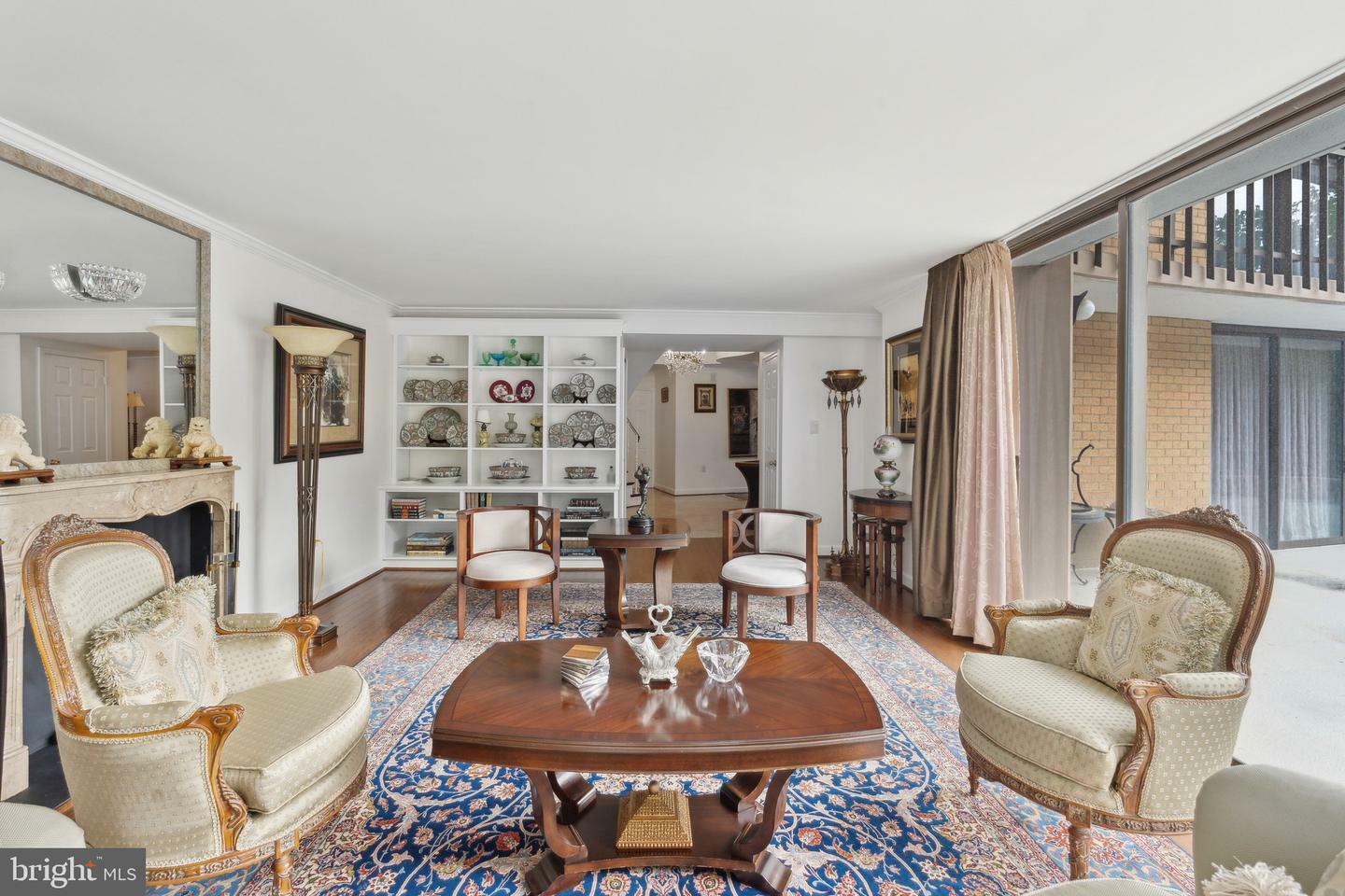 Property Photo: 4200 Massachusetts Avenue NW 106 DC 20016