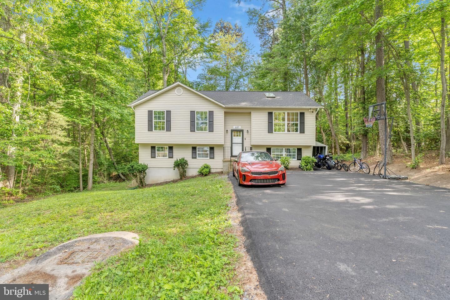 Property Photo:  687 White Rock Road  MD 20657 