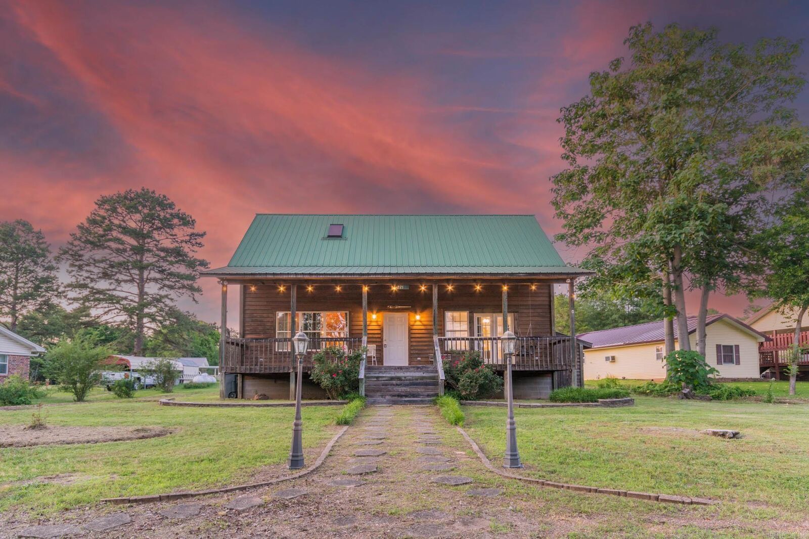 Property Photo:  221 Skyline Dr.  AR 72067 