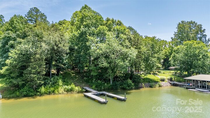 584 Williamson Road  Mooresville NC 28117 photo