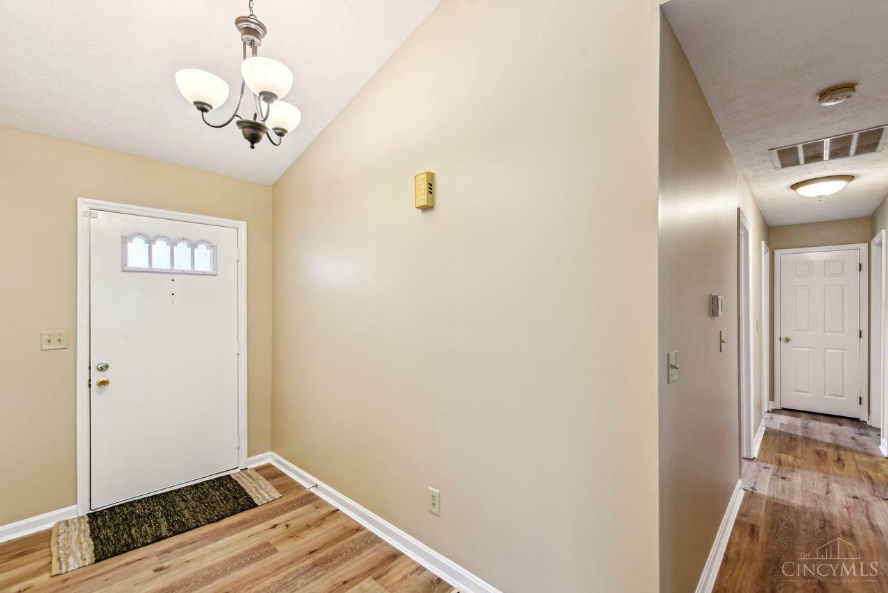 Property Photo: 892 Kenwood Court OH 45050