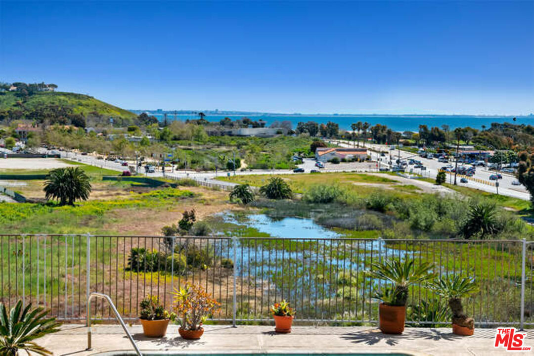 Property Photo: 23901 Civic Center Way CA 90265