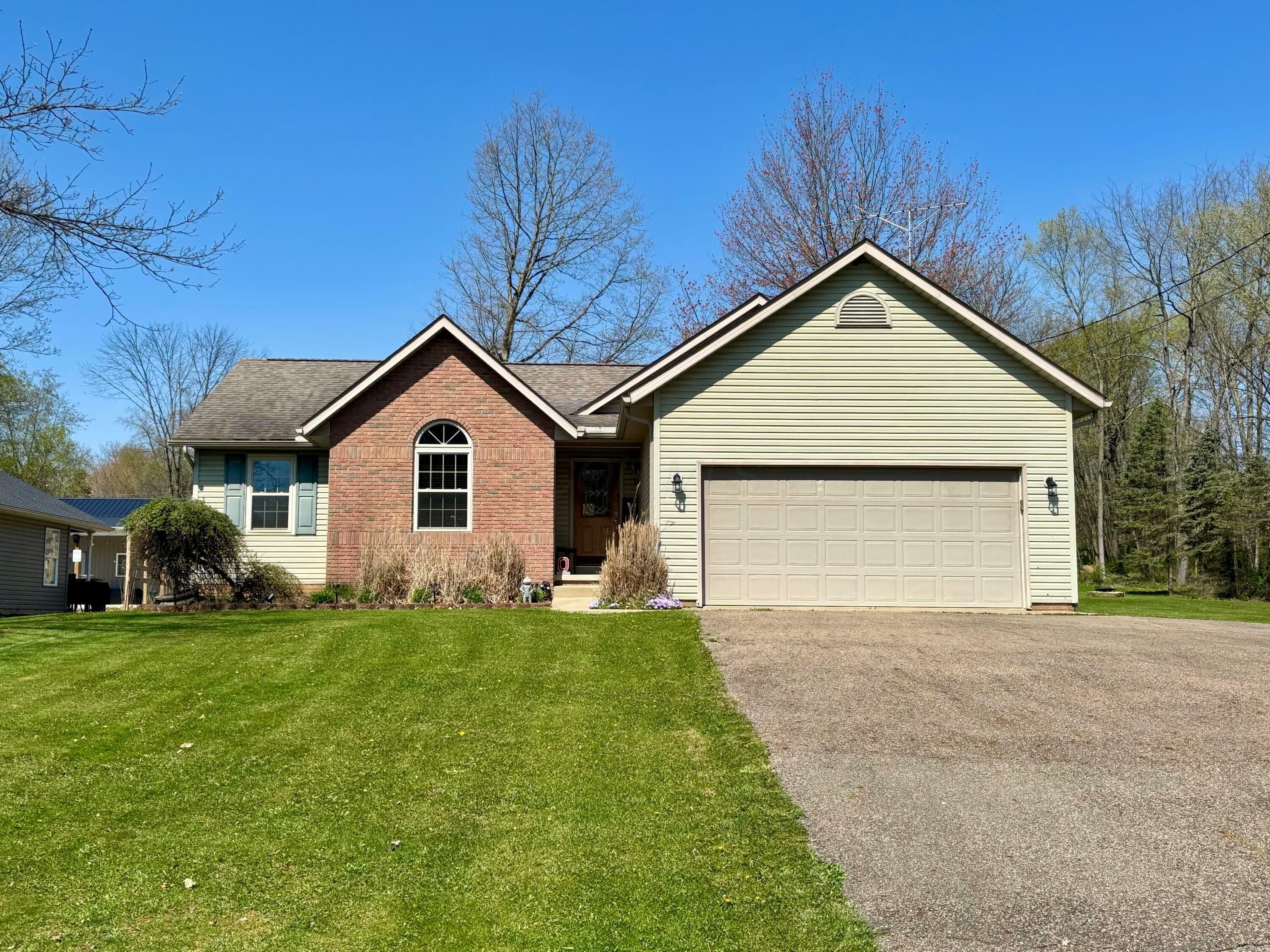 Property Photo: 3171 Apple Valley Drive OH 43028