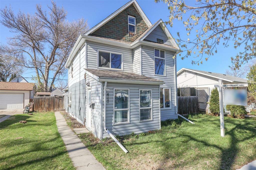 Property Photo: 417 Victoria Avenue East MB R2C 0E9