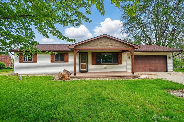 4660 Hogpath Road  Greenville OH 45331 photo