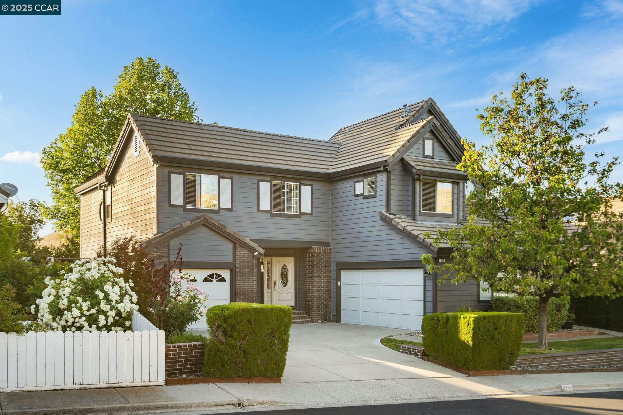 Property Photo: 208 Falcon Pl CA 94517