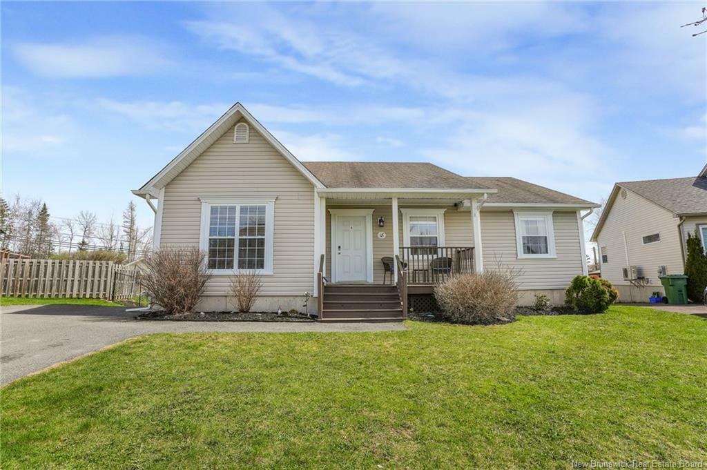 18 Shayla Court  Fredericton NB E3G 0N3 photo