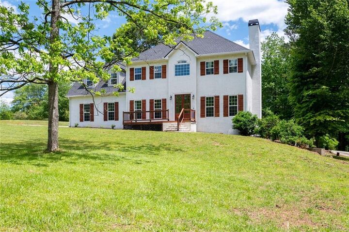 Property Photo: 17 Hiram Way GA 30141
