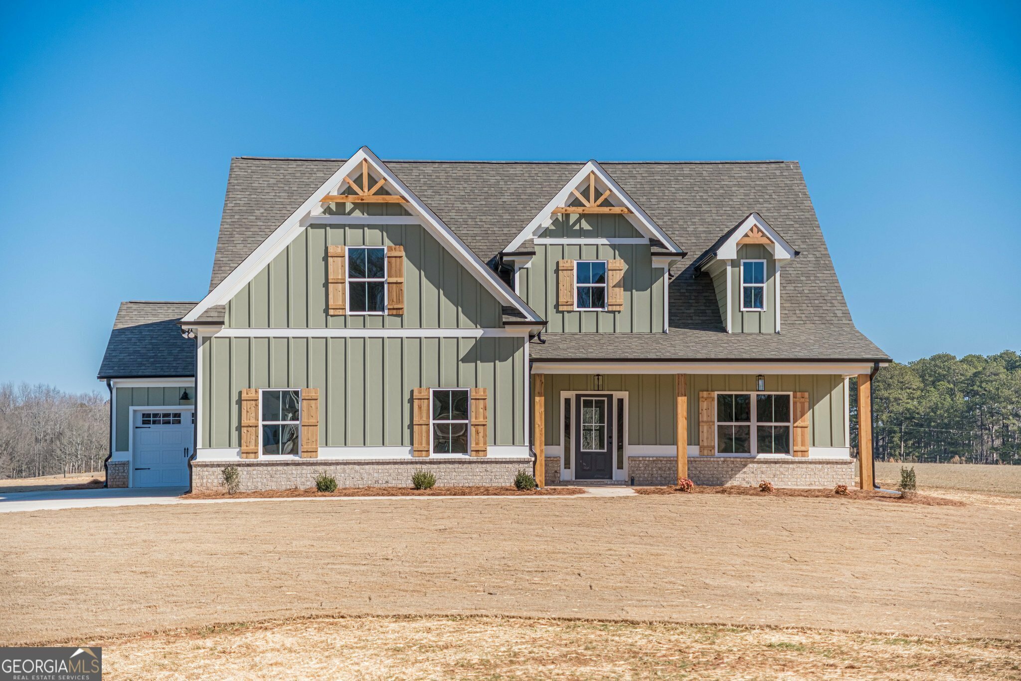 Property Photo: 257 Pinewood Drive GA 30014