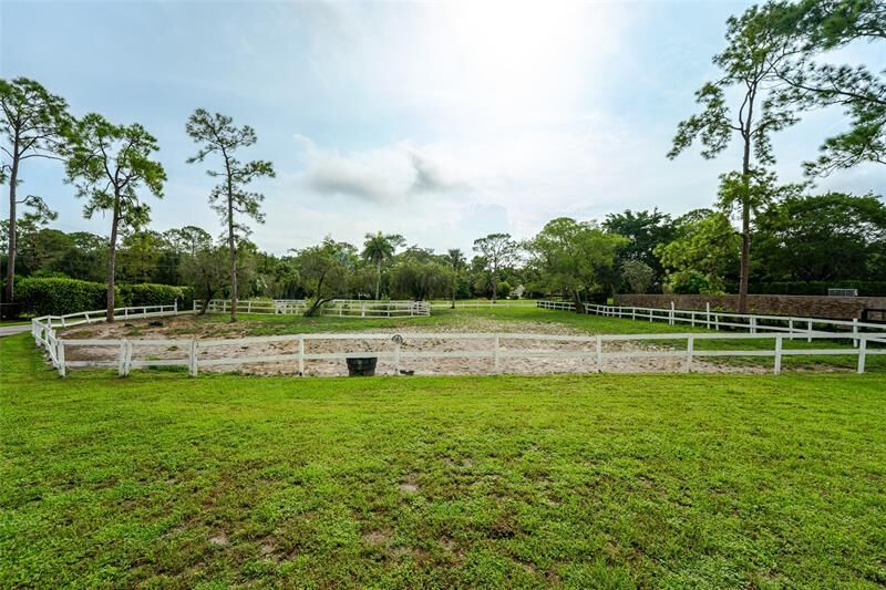 Property Photo:  5406 Godfrey Road  FL 33067 
