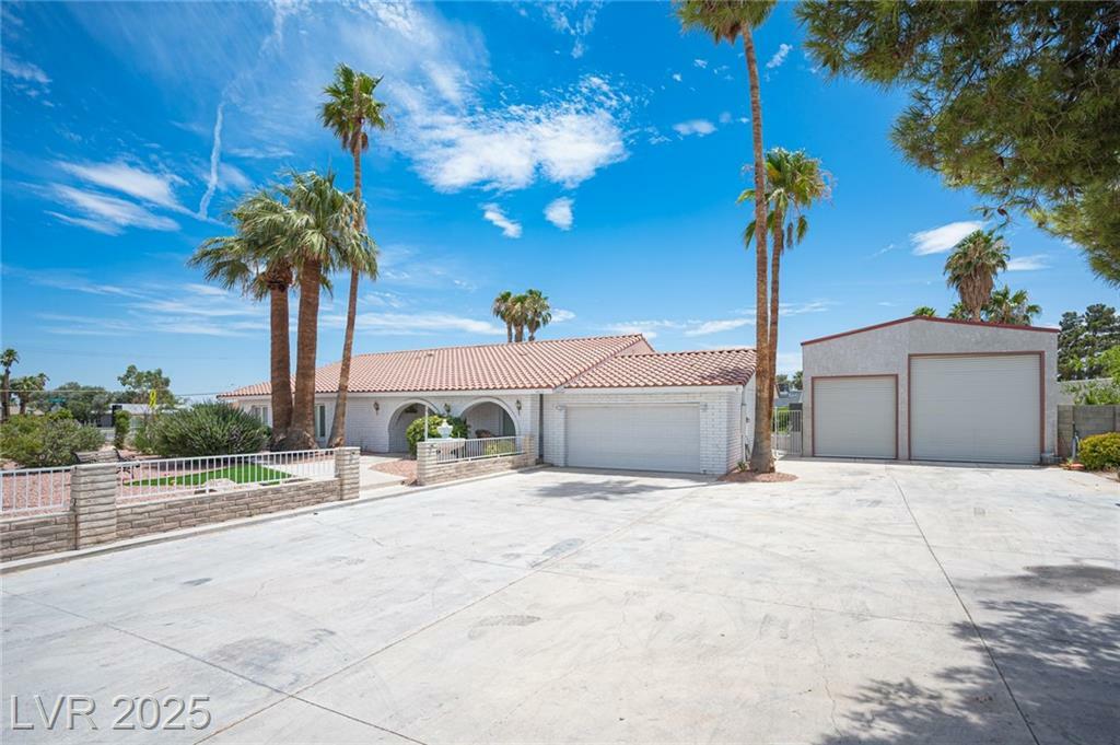 Property Photo: 5515 Coley Avenue NV 89146