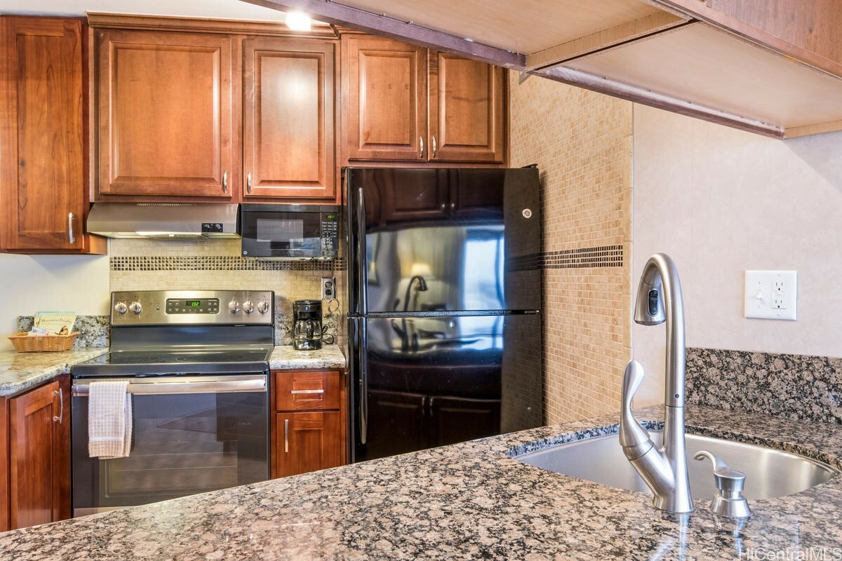 Property Photo: 1088 Bishop Street 2006 HI 96813