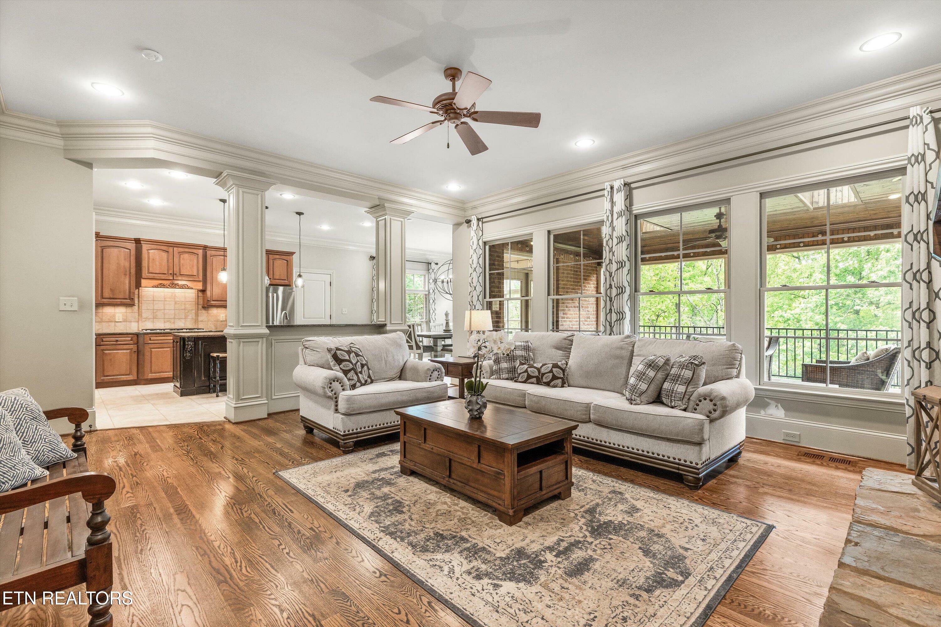 Property Photo: 1609 Wembley Hills Rd TN 37922