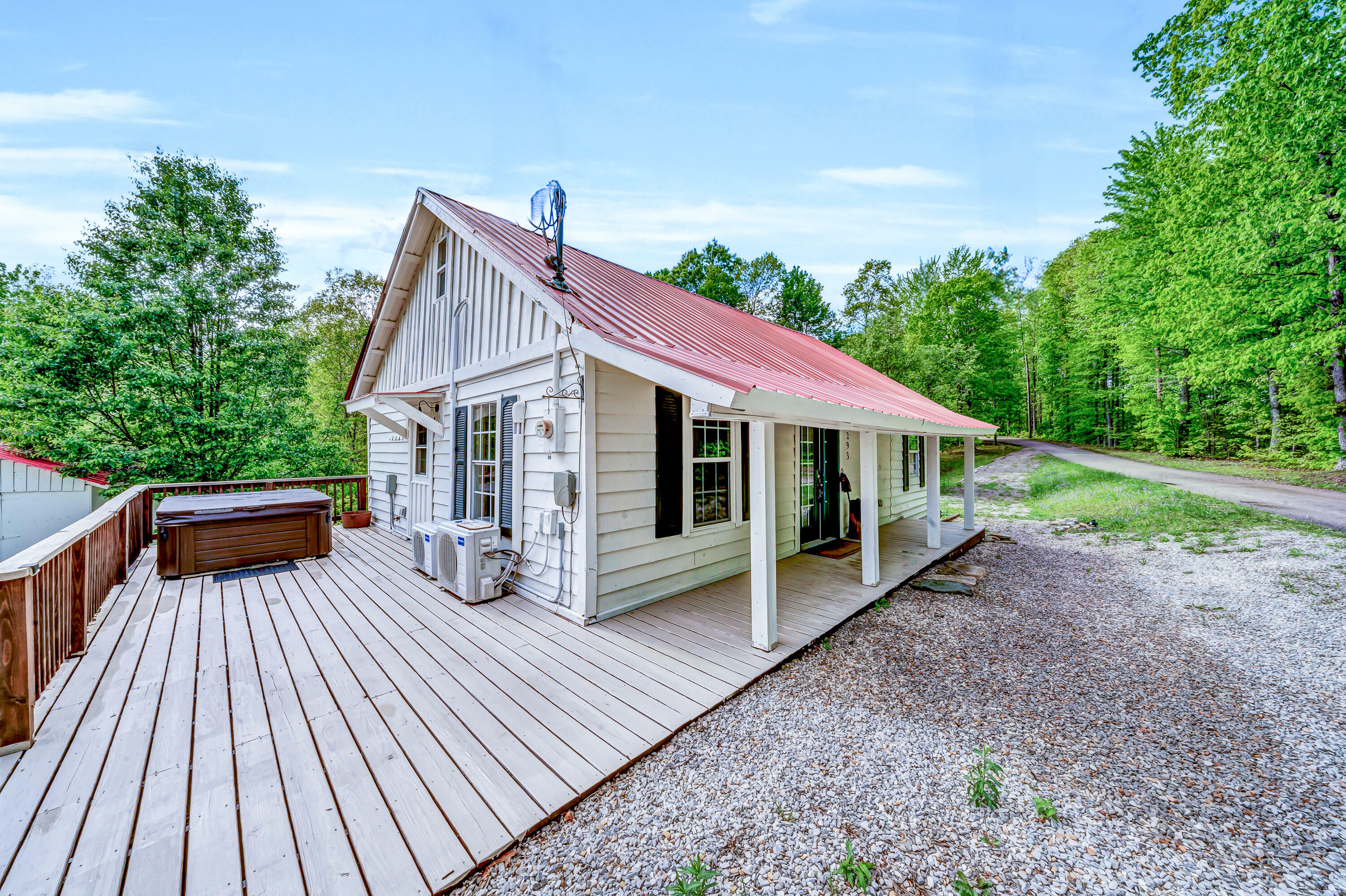 Property Photo: 293 Deer Run Road KY 40387