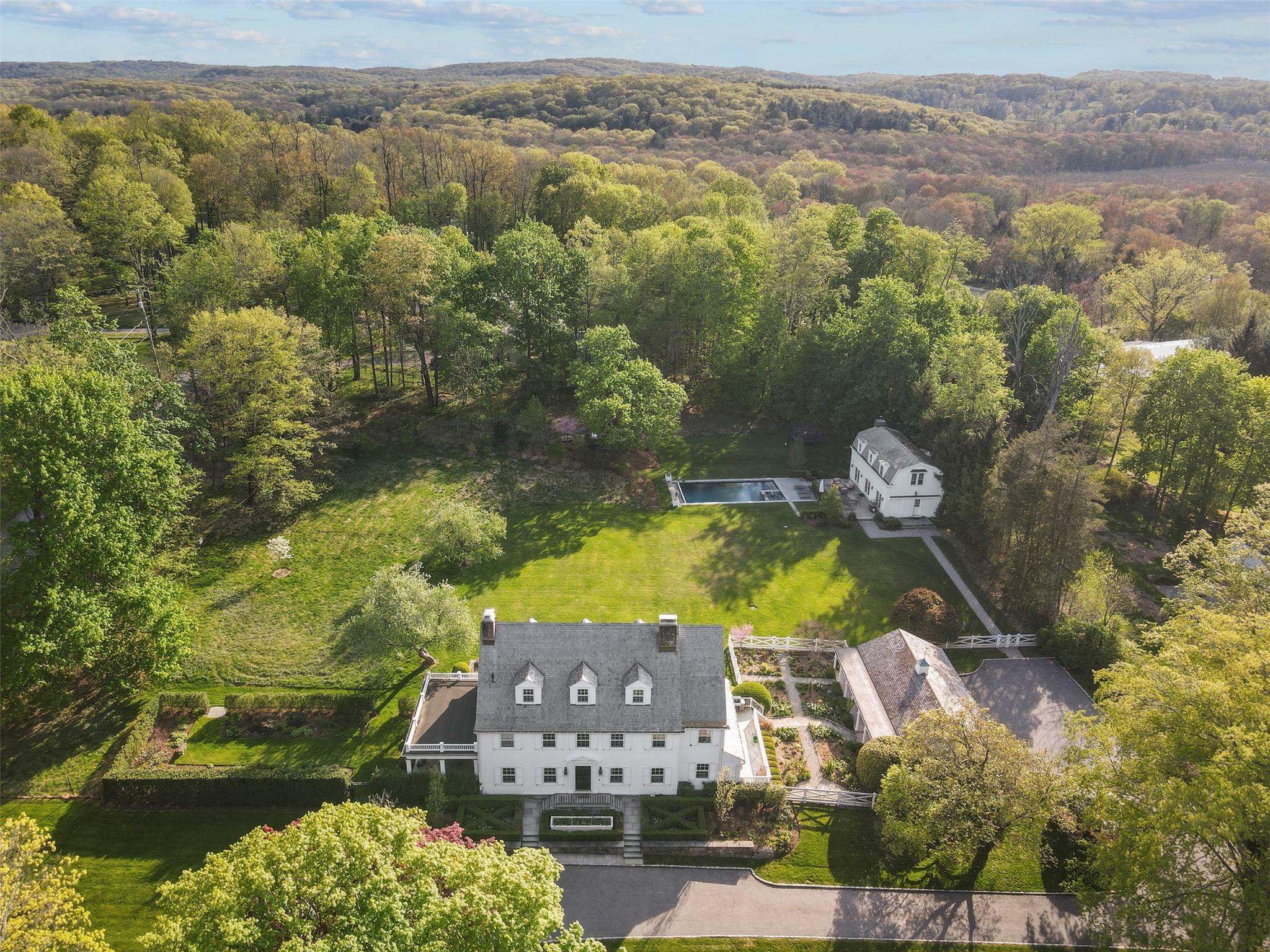 Property Photo: 662 Old Post Road NY 10506