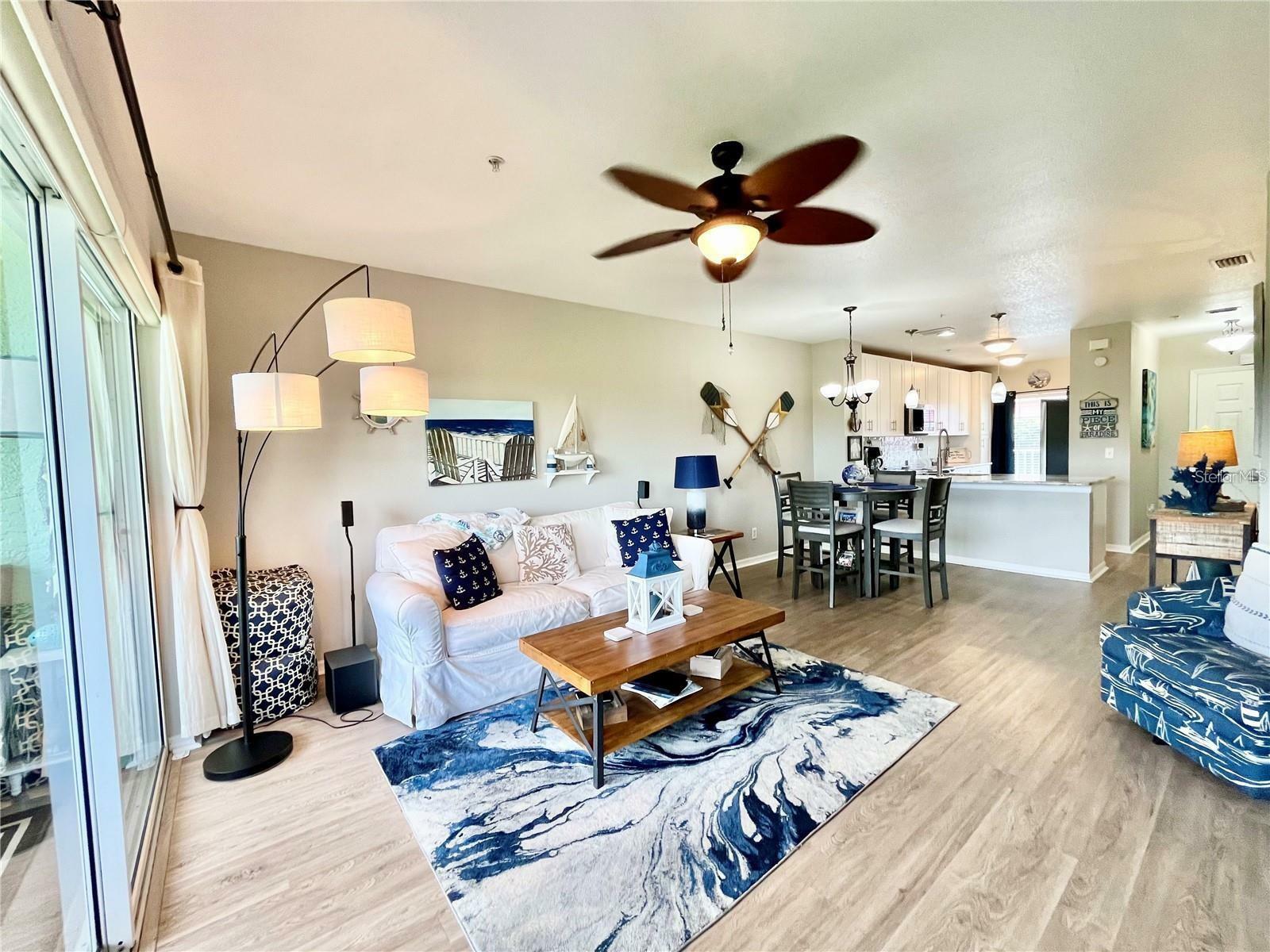 Property Photo: 2121 Heron Lake Drive 202 FL 33983