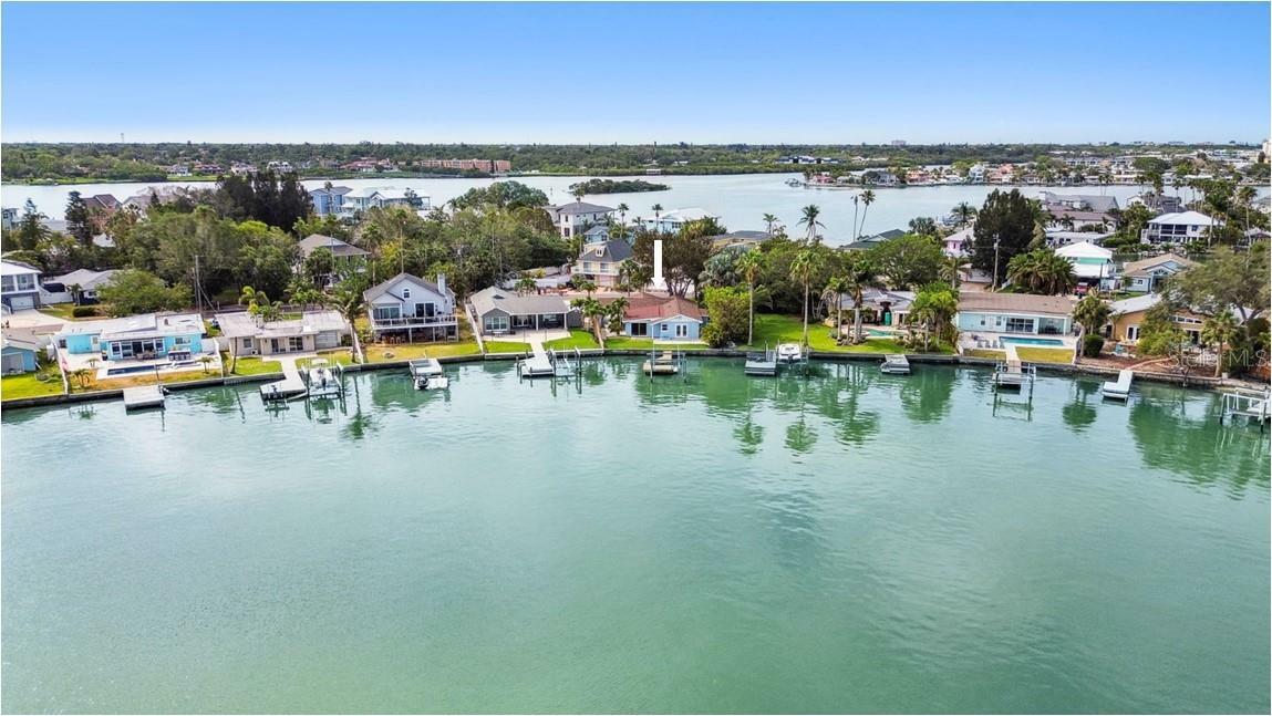 425 12th Avenue  Indian Rocks Beach FL 33785 photo