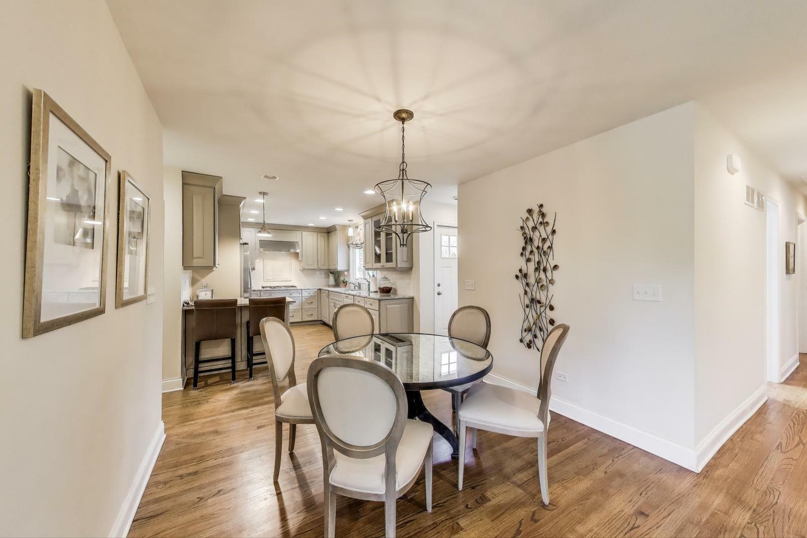 Property Photo: 2844 Downing Avenue IL 60154