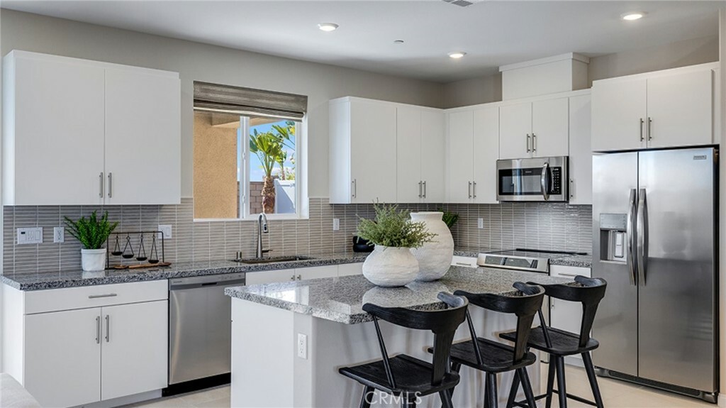 Property Photo:  62439 Highwing Street  CA 92240 