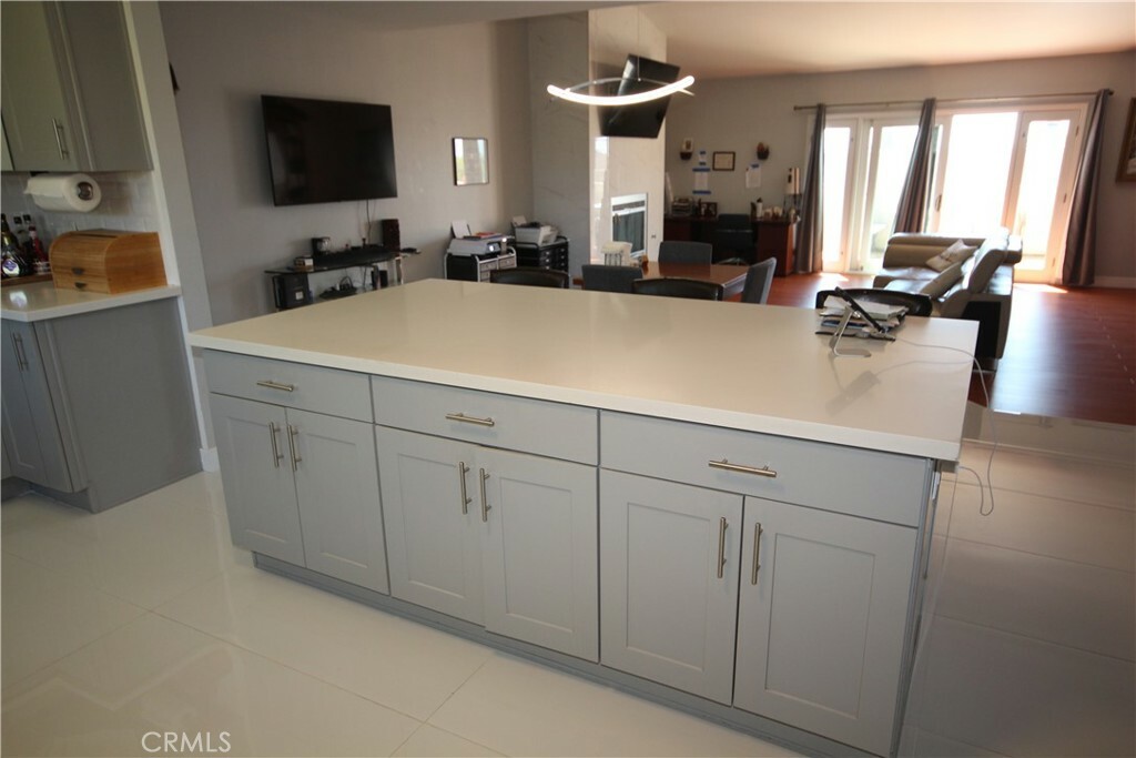 220 S Guadalupe Avenue 5  Redondo Beach CA 90277 photo