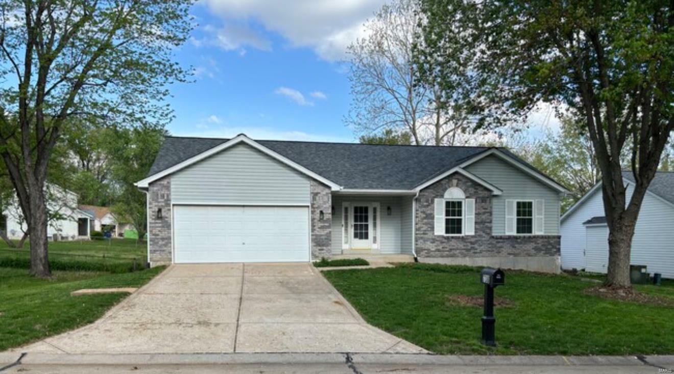 Property Photo: 738 Starlight Drive MO 63304